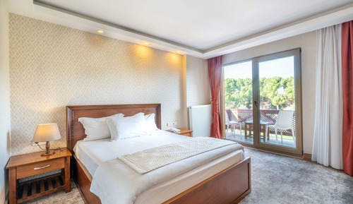 Deluxe Double Room, 1 Bedroom, Lanai