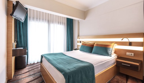 Standard Room, City View