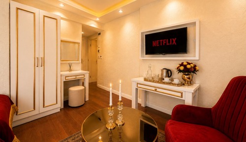 Superior Suite