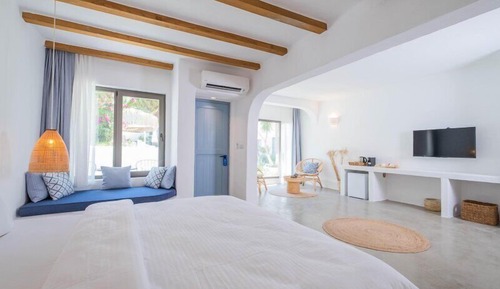 Exclusive Room, Pool View
