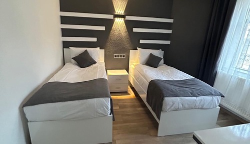 Standard Twin Room, City View