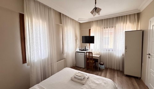 Room 2 - Standard Double Room