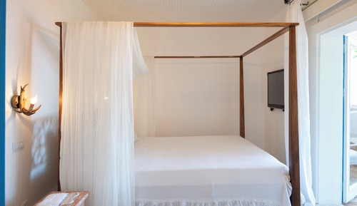 Deluxe Room (Pelit)