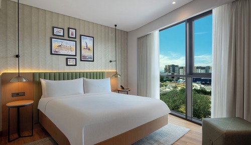 Family Room, 1 King Bed, Connecting Rooms