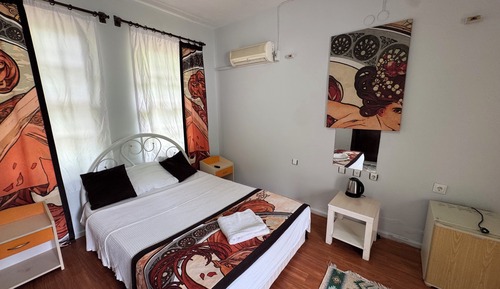 Economy Room, Balcony, Mountain View