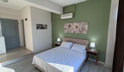 Standard Room, City View