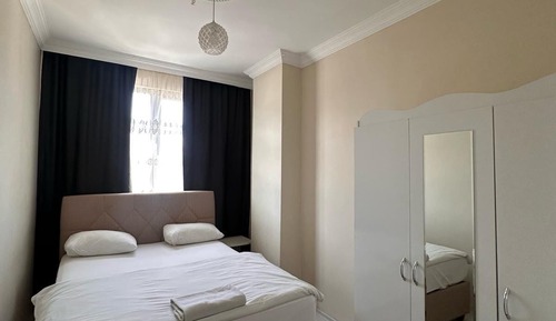 Family Suite, 1 King Bed with Sofa bed, Smoking, City View