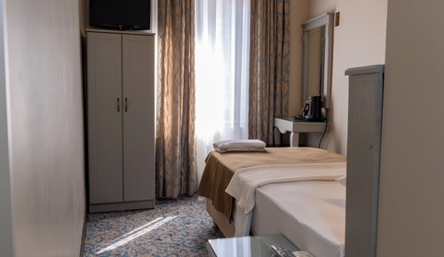 Economy Single Room