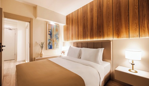 Deluxe Double or Twin Room, Balcony