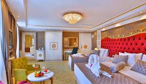 Junior Room