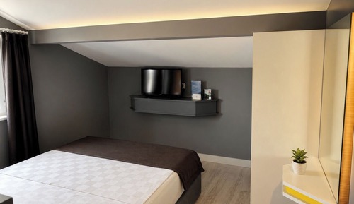 Economy Room, Non Smoking, City View