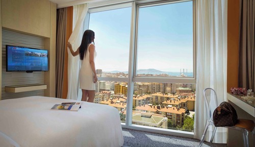 Suite, 2 Bedrooms (Spacious)