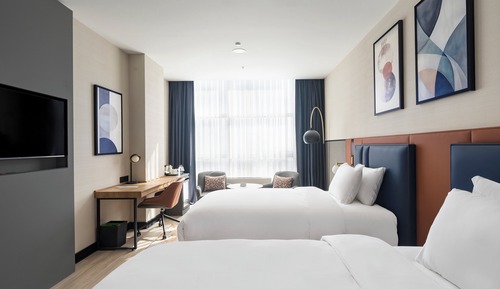 Standard Room, 2 Twin Beds, City View