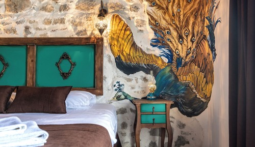 ALARGA - Deluxe Room, City View