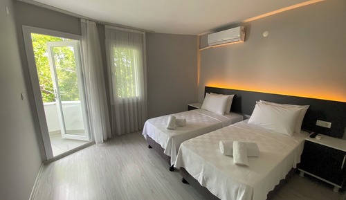 Basic Double Room, 1 Bedroom, Non Smoking, Sea View