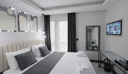 Deluxe Single Room, Smoking, Balcony