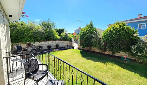 Standard Room, Balcony, Garden View