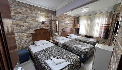 Standard Triple Room, Sea View