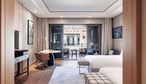 Deluxe Room with Land View