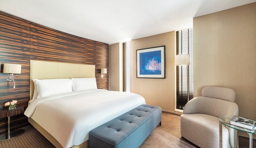 Junior Suite, 1 King Bed