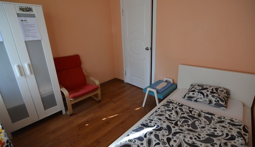 Basic Single Room, 1 Twin Bed, Shared Bathroom