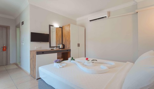 Standard Double or Twin Room, Balcony