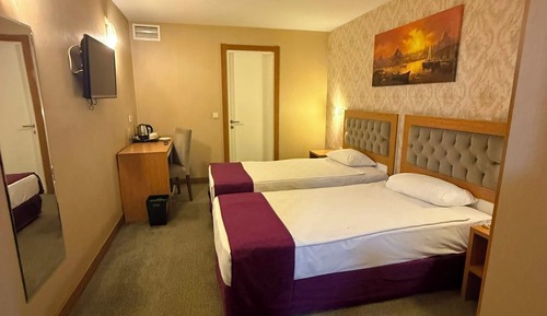 Economy Double or Twin Room