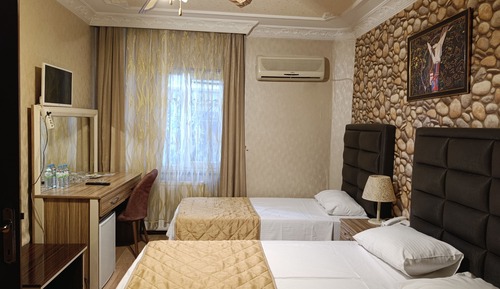 Family Triple Room, Multiple Beds, Smoking