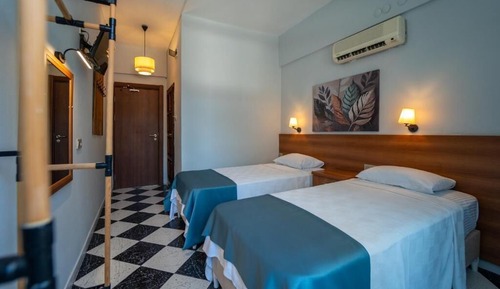 Classic Twin Room, Balcony, City View
