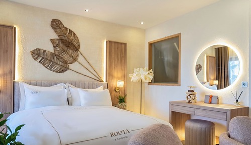 Superior Room, Garden View