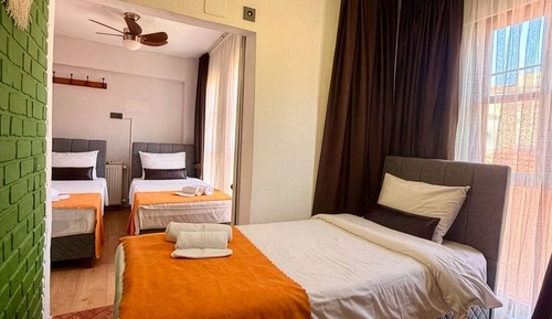 Basic Triple Room, 3 Twin Beds