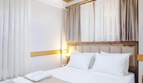 Economy Double or Twin Room, City View