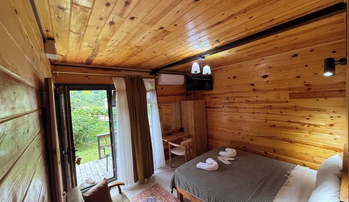 Family Studio, Balcony, Garden View