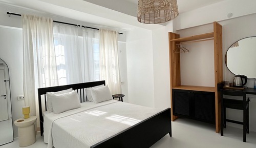 Standard Double Room, Garden View