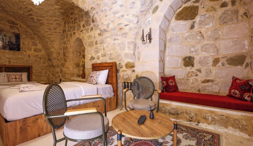 Deluxe Triple Room, Courtyard View