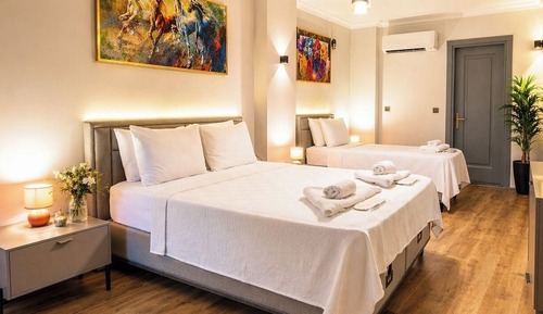Triple Room, Non Smoking, Air conditioning