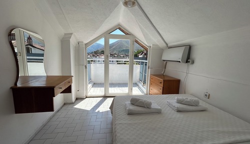 Loft, Balcony, City View