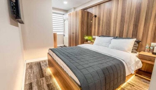 Standard Double Room, City View