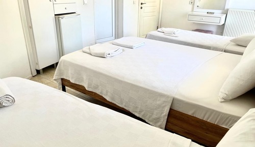 Standard Quadruple Room, Balcony, Marina View