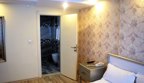 Classic Single Room, 1 Double Bed, Non Smoking, City View