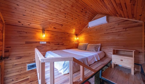 Deluxe Bungalow, Pool View