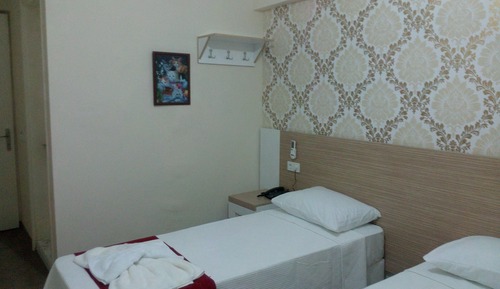 Economy Twin Room, 2 Twin Beds