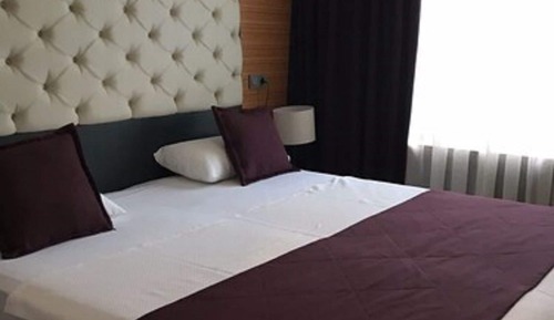 Standard Double or Twin Room, Pool View