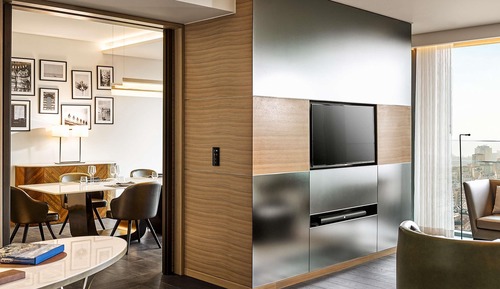 QUASAR 1 BEDROOM SUITE Bosphorus View King, Lounge Access