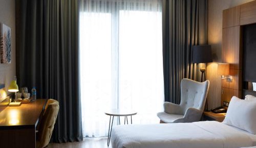Standard Twin Room - Non-Smoking
