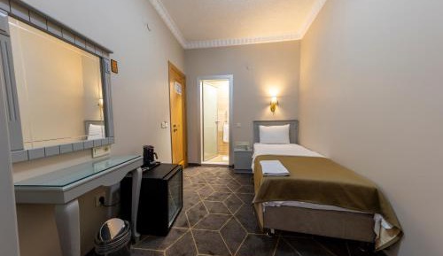 Budget Single Room