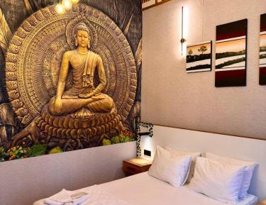 Large Double Room