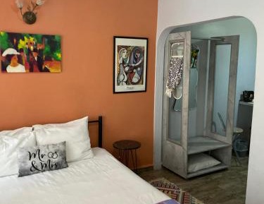 Triple Apartment - Annex