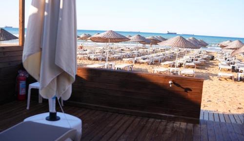 Standard Triple Room with Sea View