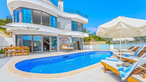 Three-Bedroom Villa
